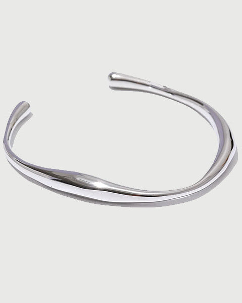 Ona Bracelet in silver