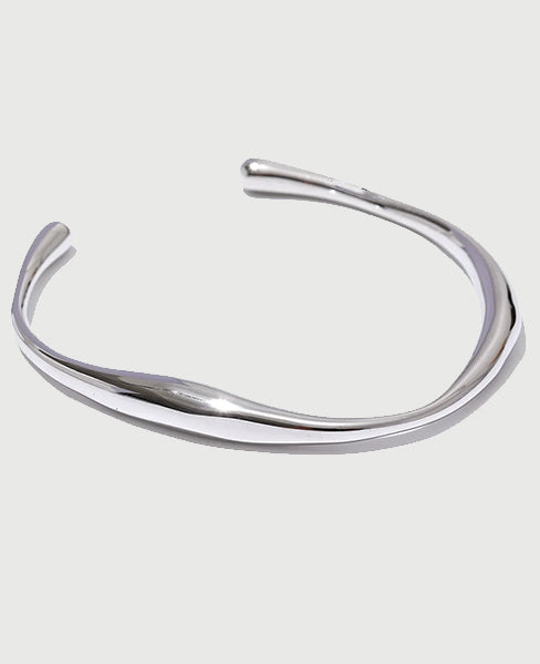 Ona Bracelet in silver