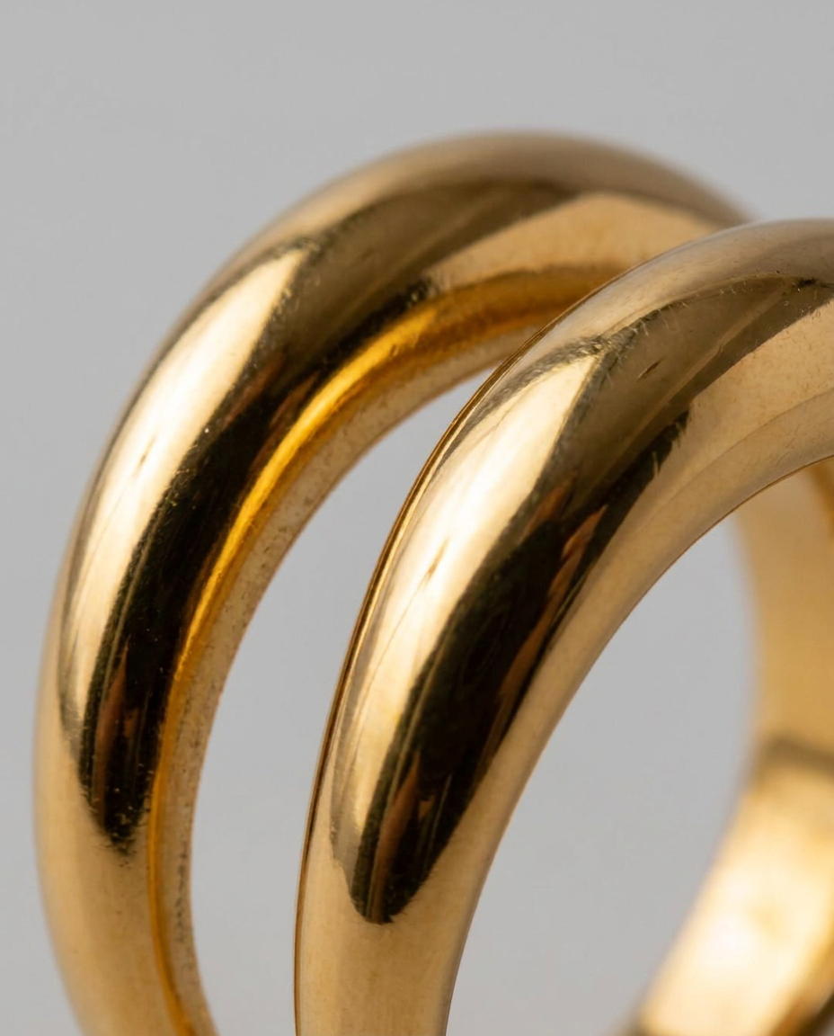 Axelle Ring macro detail