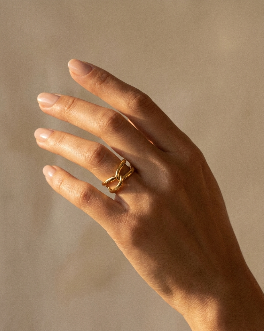 Isadora Twist Ring on hand