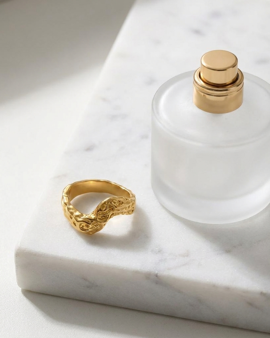 Bea Ring marble flatlay