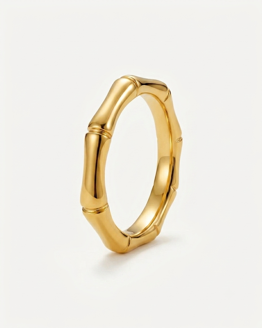 Esme Ring hero packshot