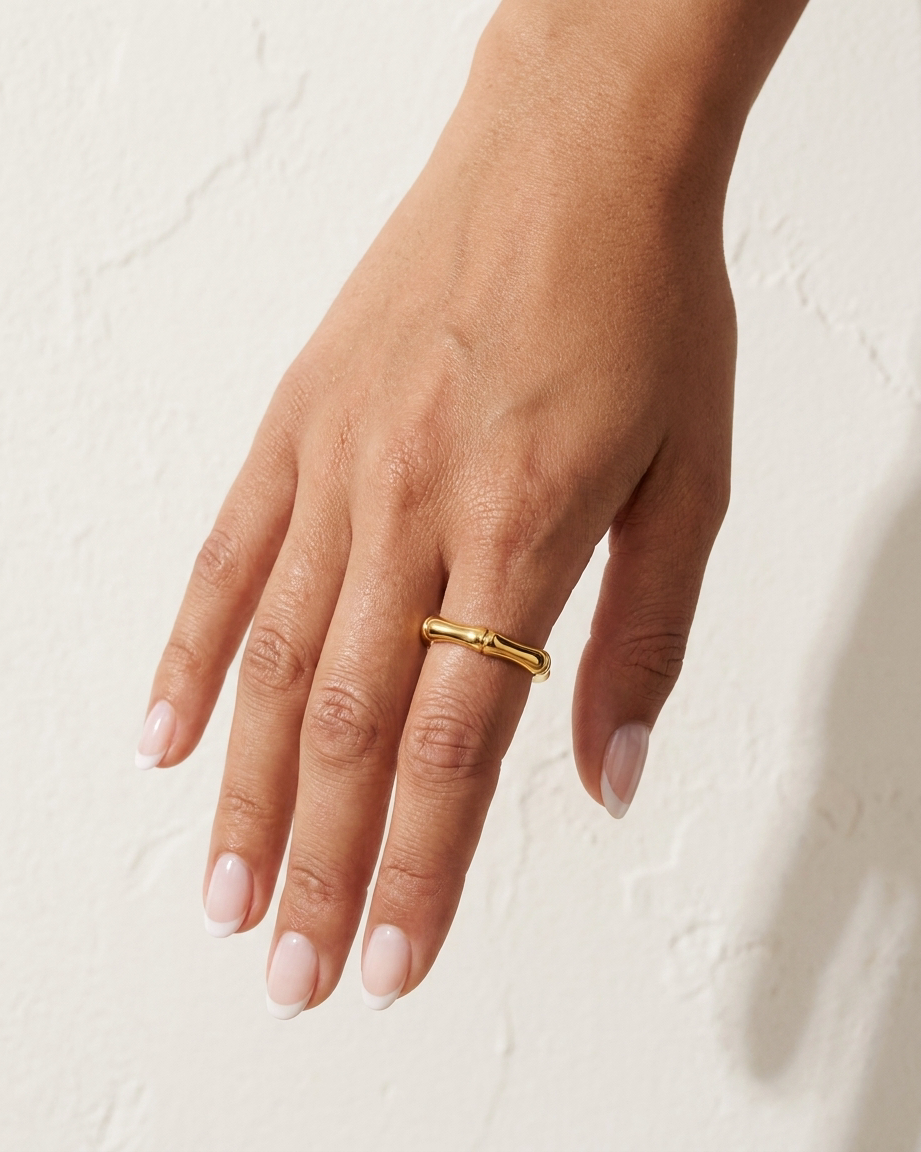 Esme Ring cream wall hand