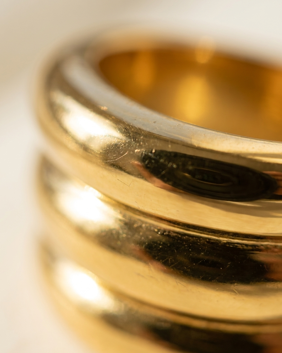 Pepa Ring macro detail