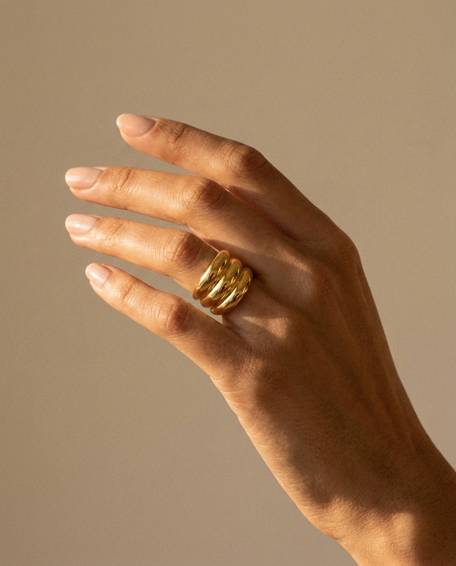 Pepa Ring warm on hand