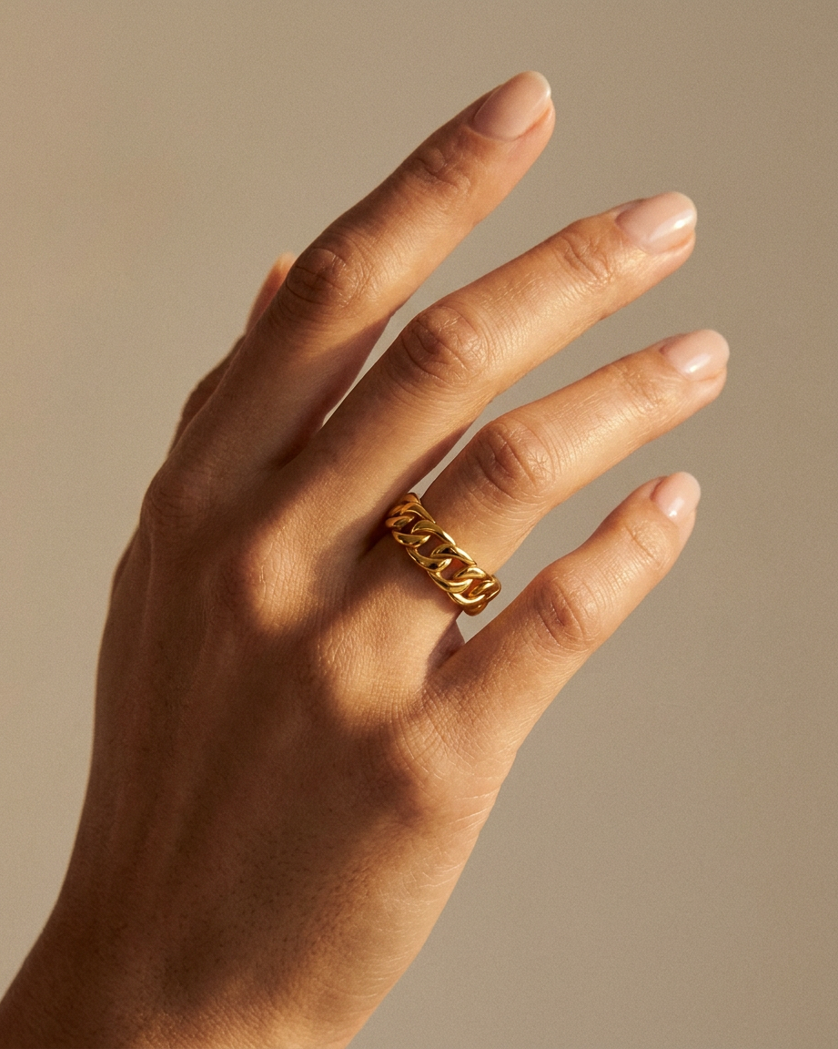 Aurelie Laurel Ring warm on hand