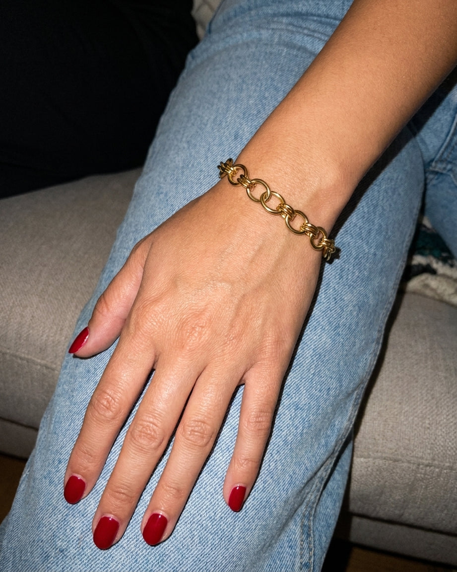 Anais Link Bracelet candid flash