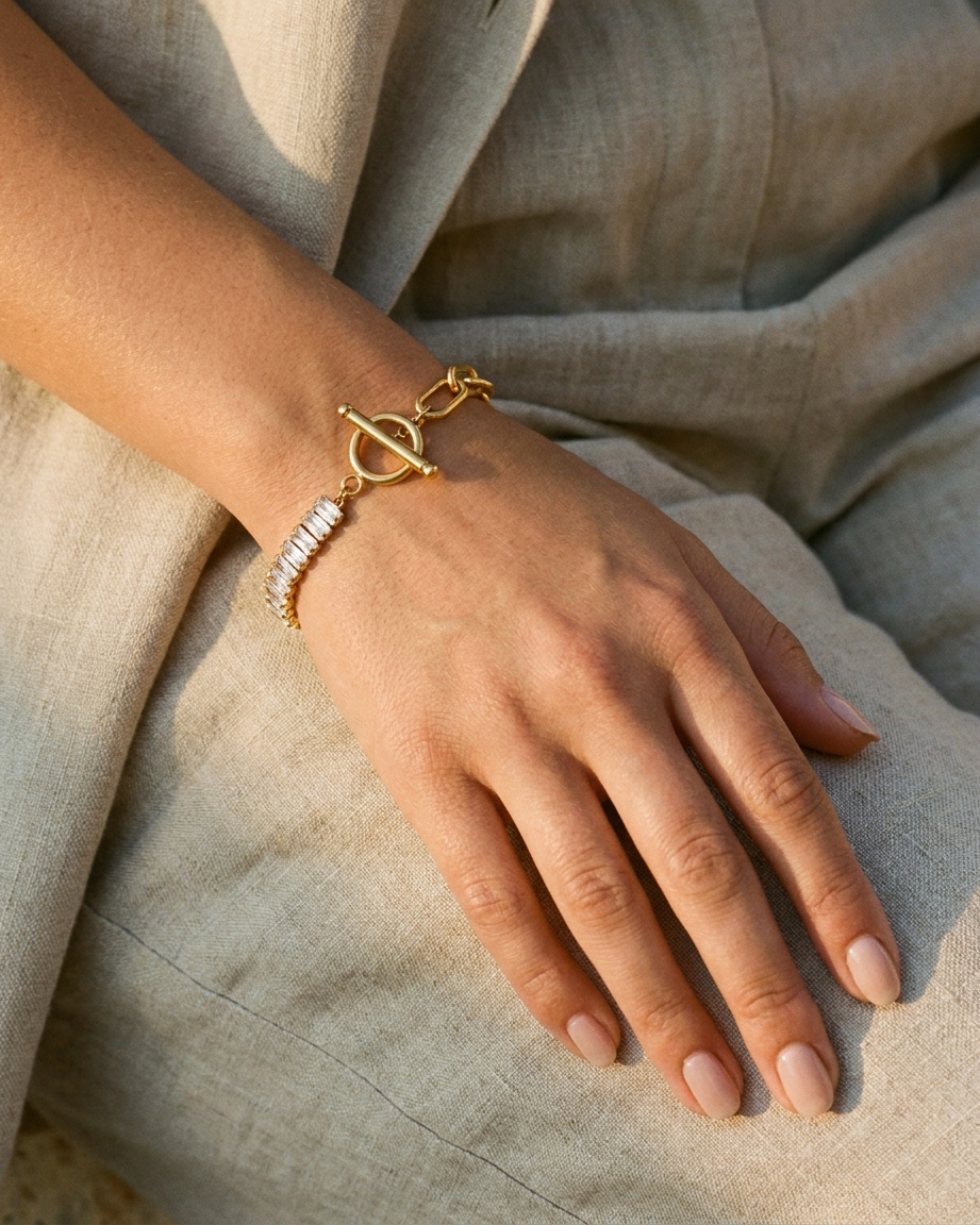 Blanche Chunky Paperclip Bracelet warm on wrist