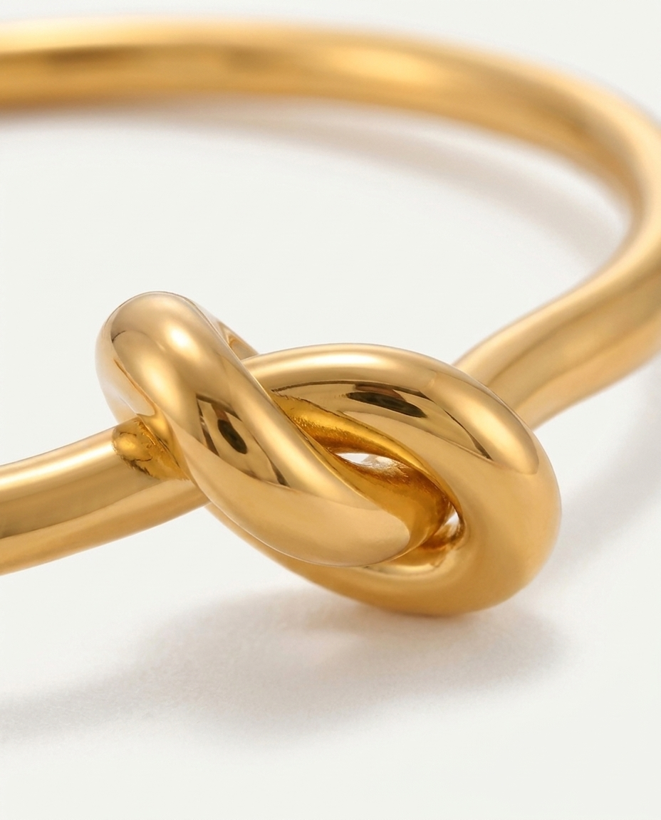 Elise Gold Knot Bangle macro