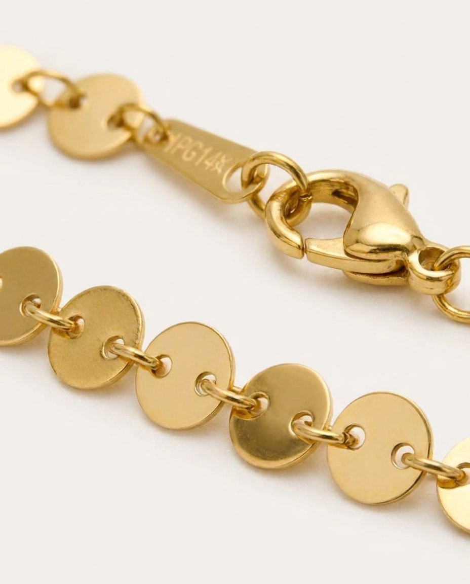 Éloïse Round Chain Bracelet macro