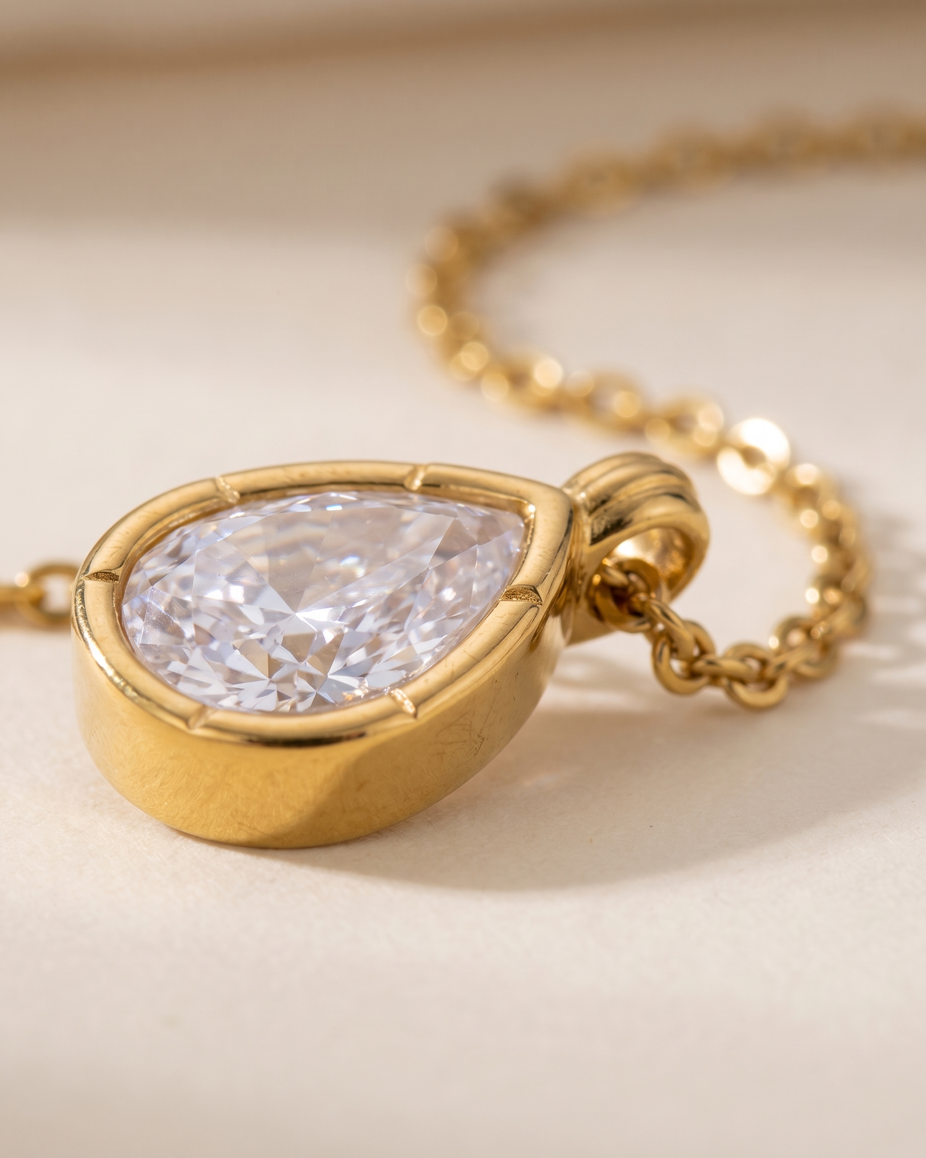 Colette Necklace pendant detail