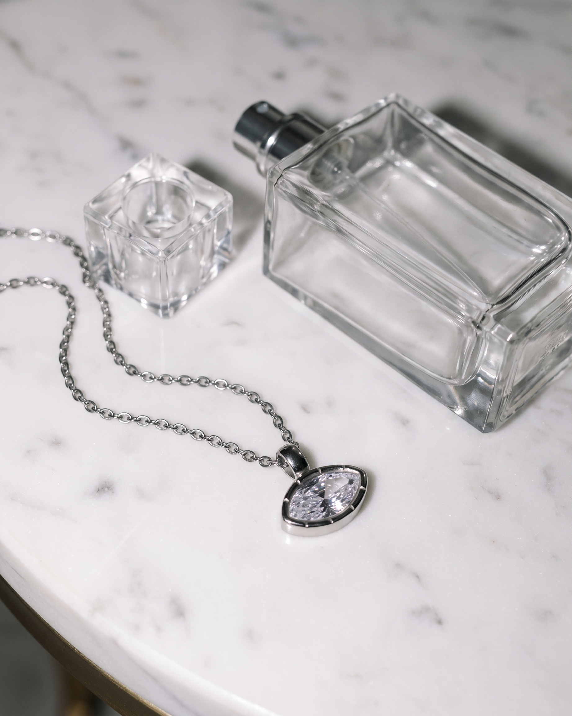 Elodie Necklace silver flatlay