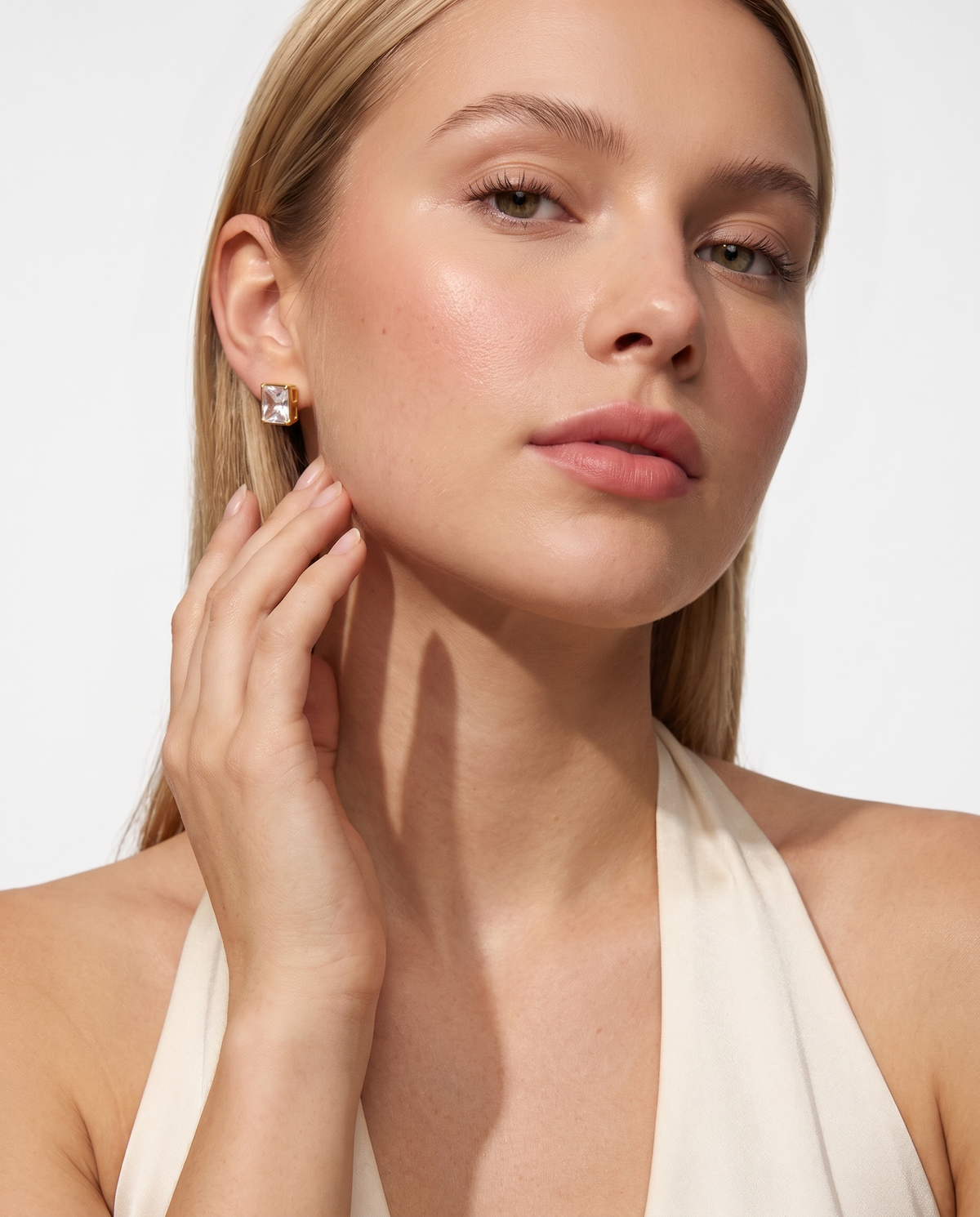 Amelie heart stud earring editorial studio flash