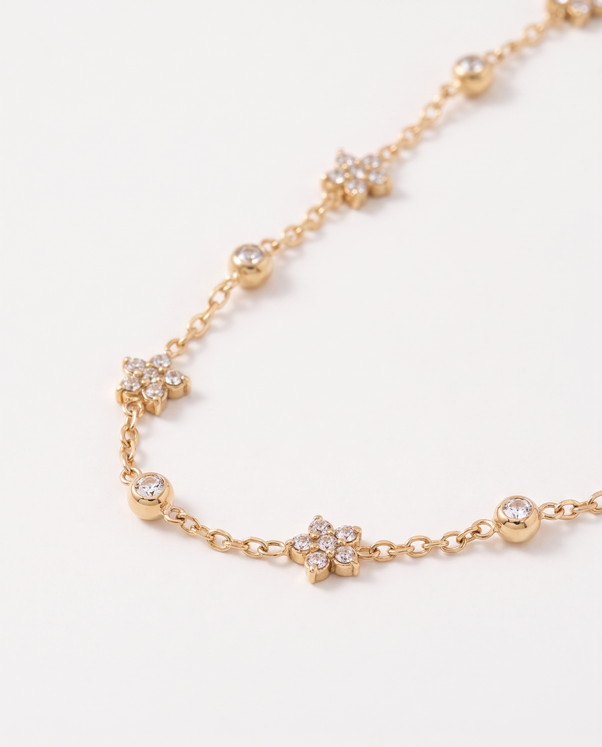 Florine Necklace, 18k gold-plated, detail