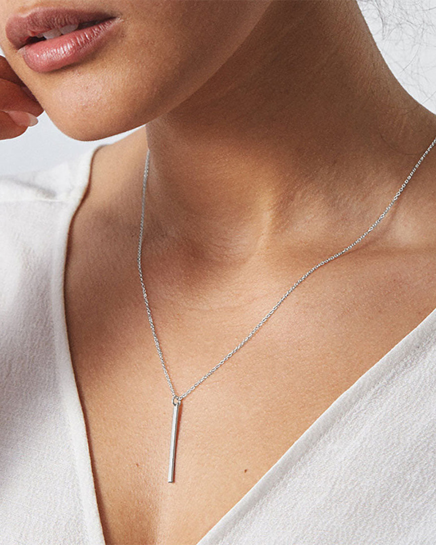 Camila Bar Necklace silver