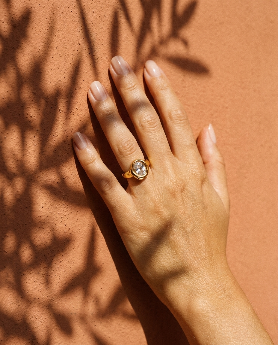 Suri Ring on hand Mediterranean lifestyle