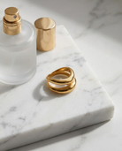 Axelle Ring marble flatlay