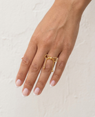 Lucia Ring cream wall hand