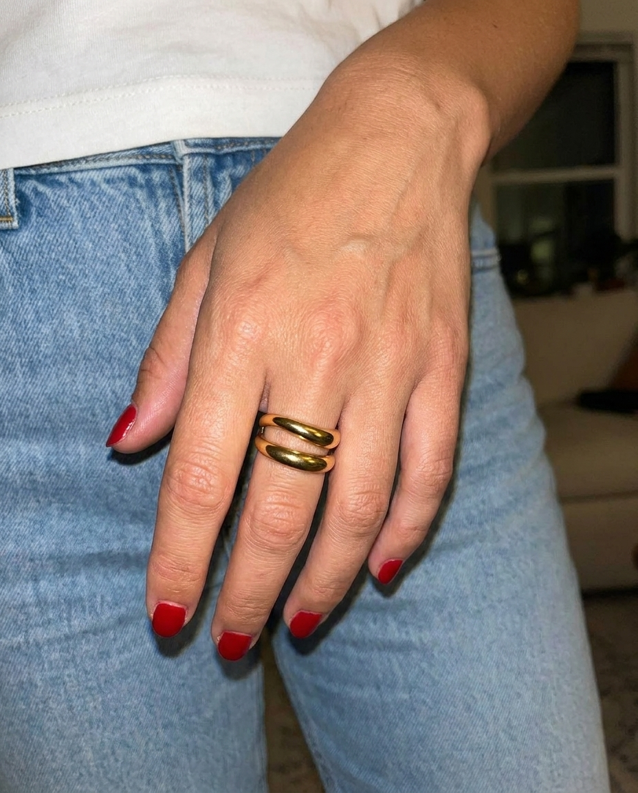 Axelle Ring candid flash snapshot