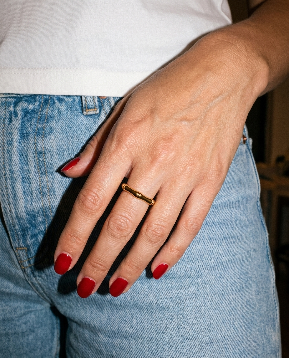 Esme Ring candid flash snapshot