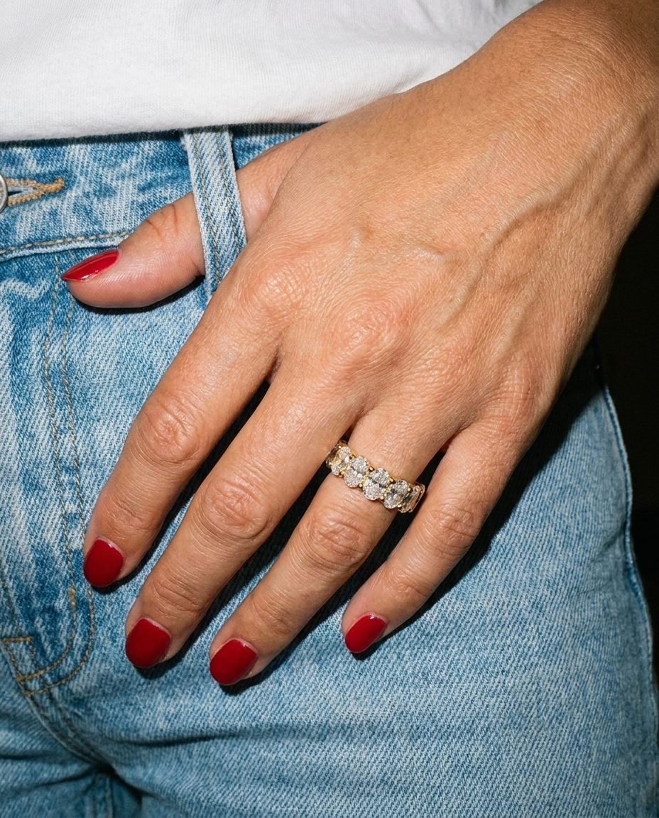 Juline Ring candid flash snapshot