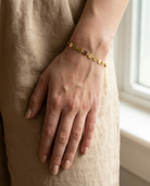 Éloïse Round Chain Bracelet on wrist