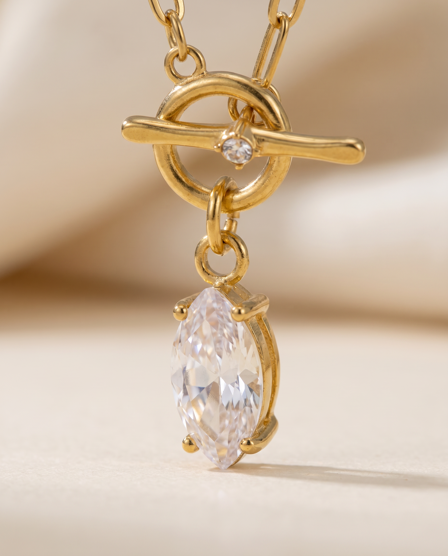 Margaux Necklace pendant detail