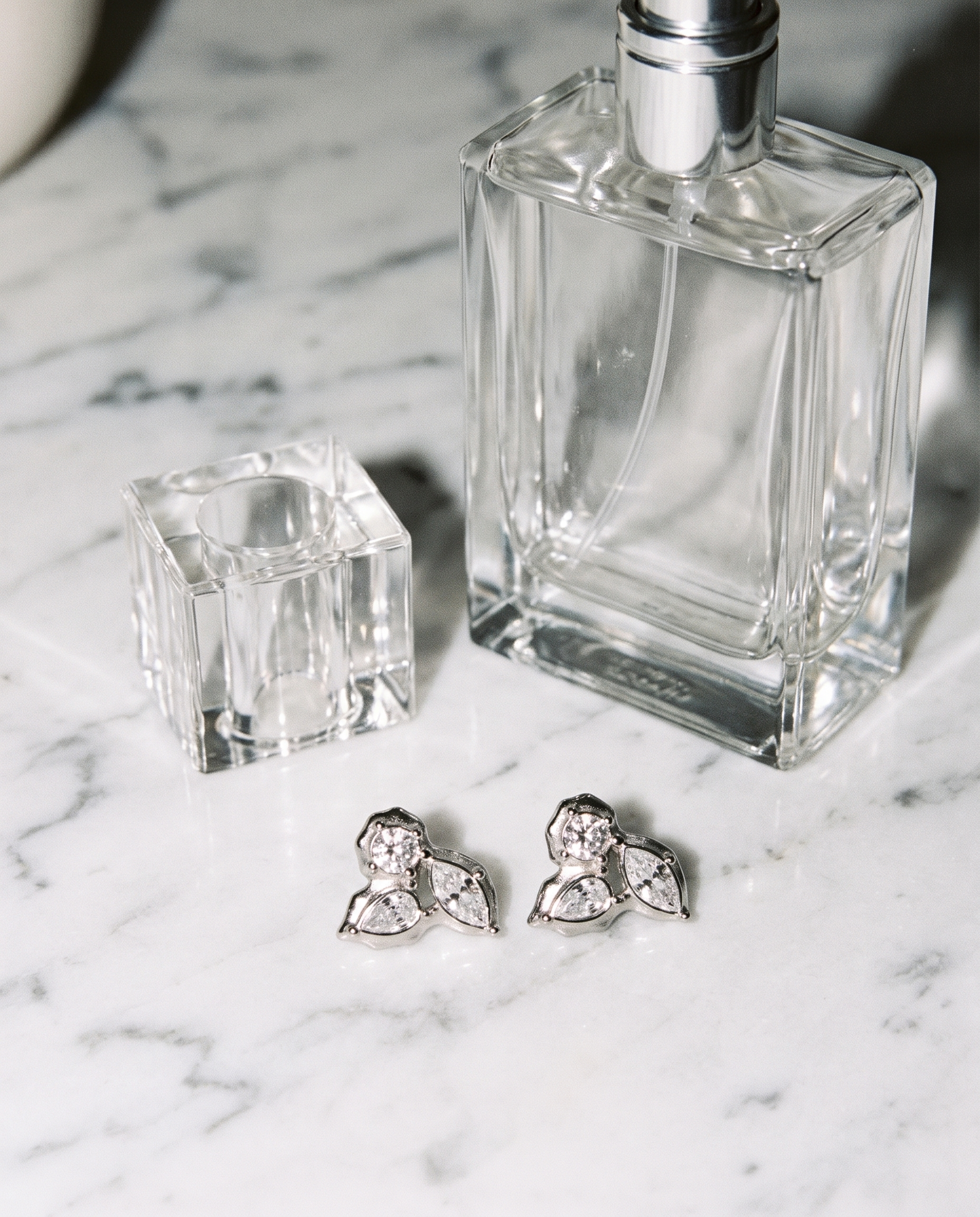 Willow Earrings silver flatlay