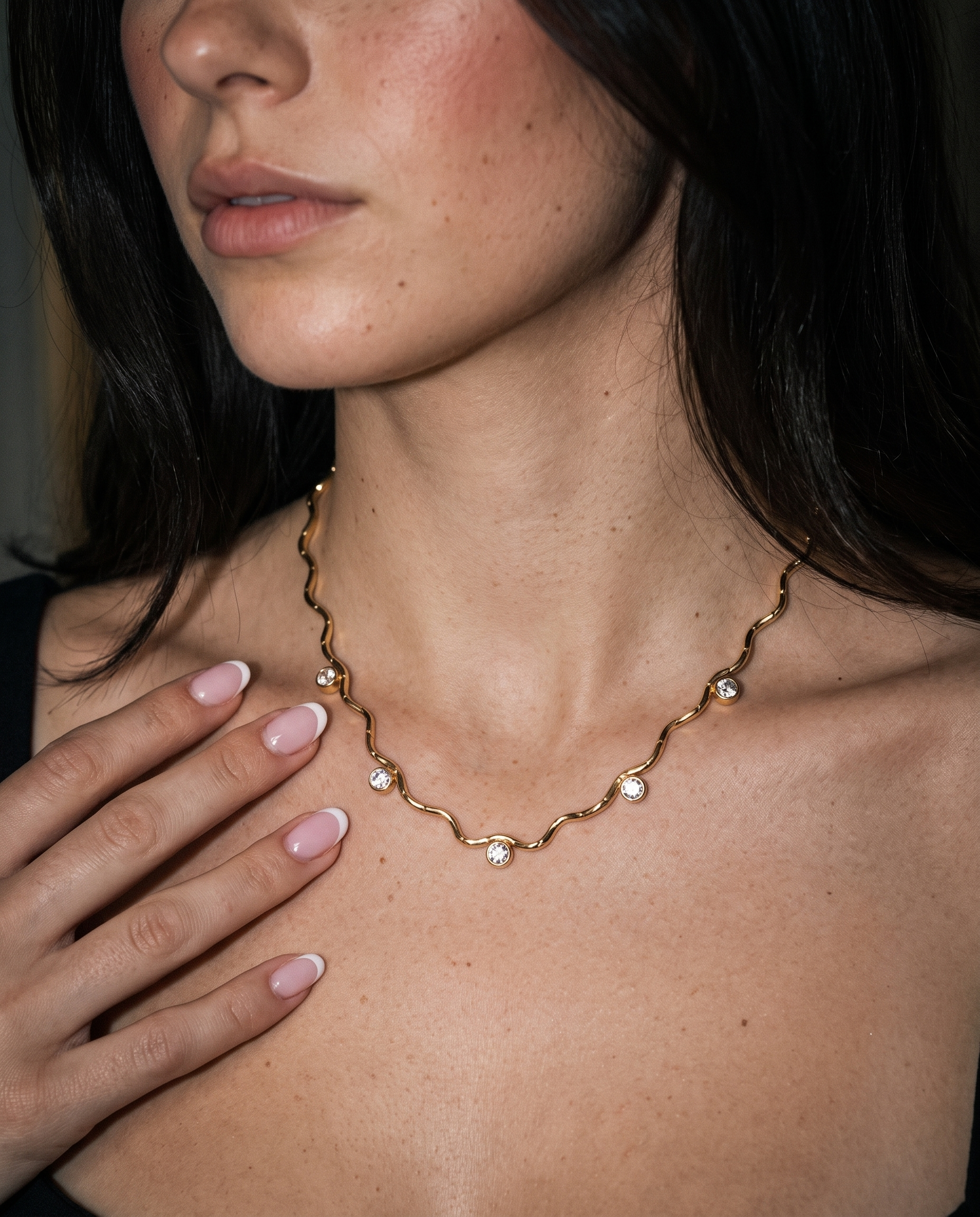 Riviere wavy gold zircon necklace editorial evening flash