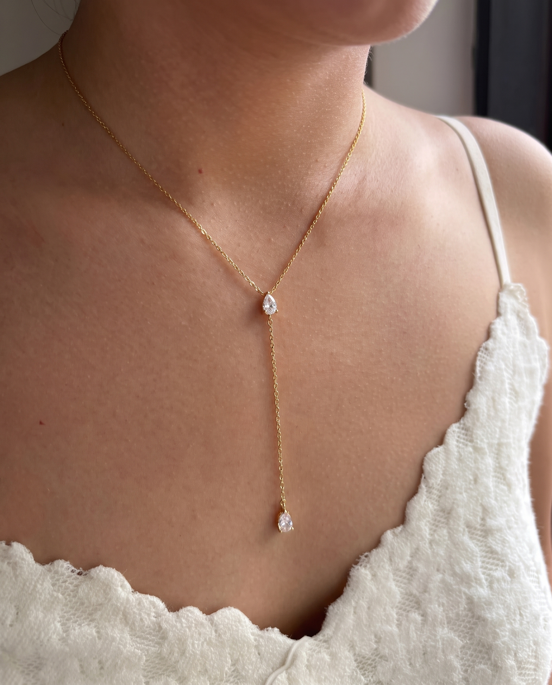 Manon necklace worn on model