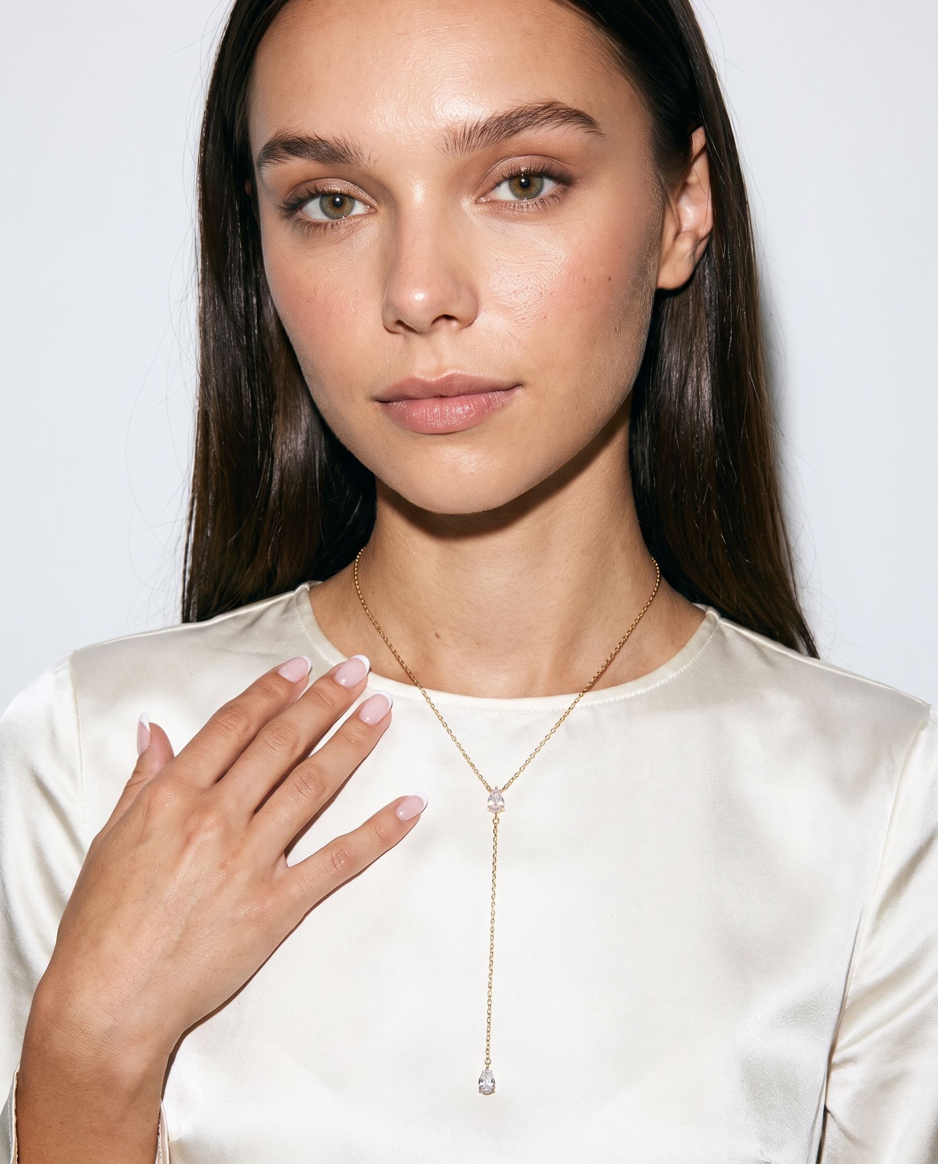 Manon necklace editorial studio flash