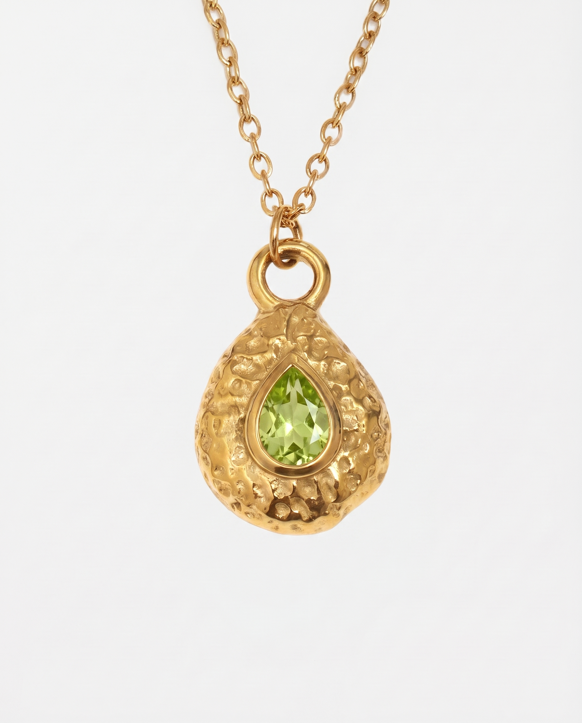 August peridot necklace macro