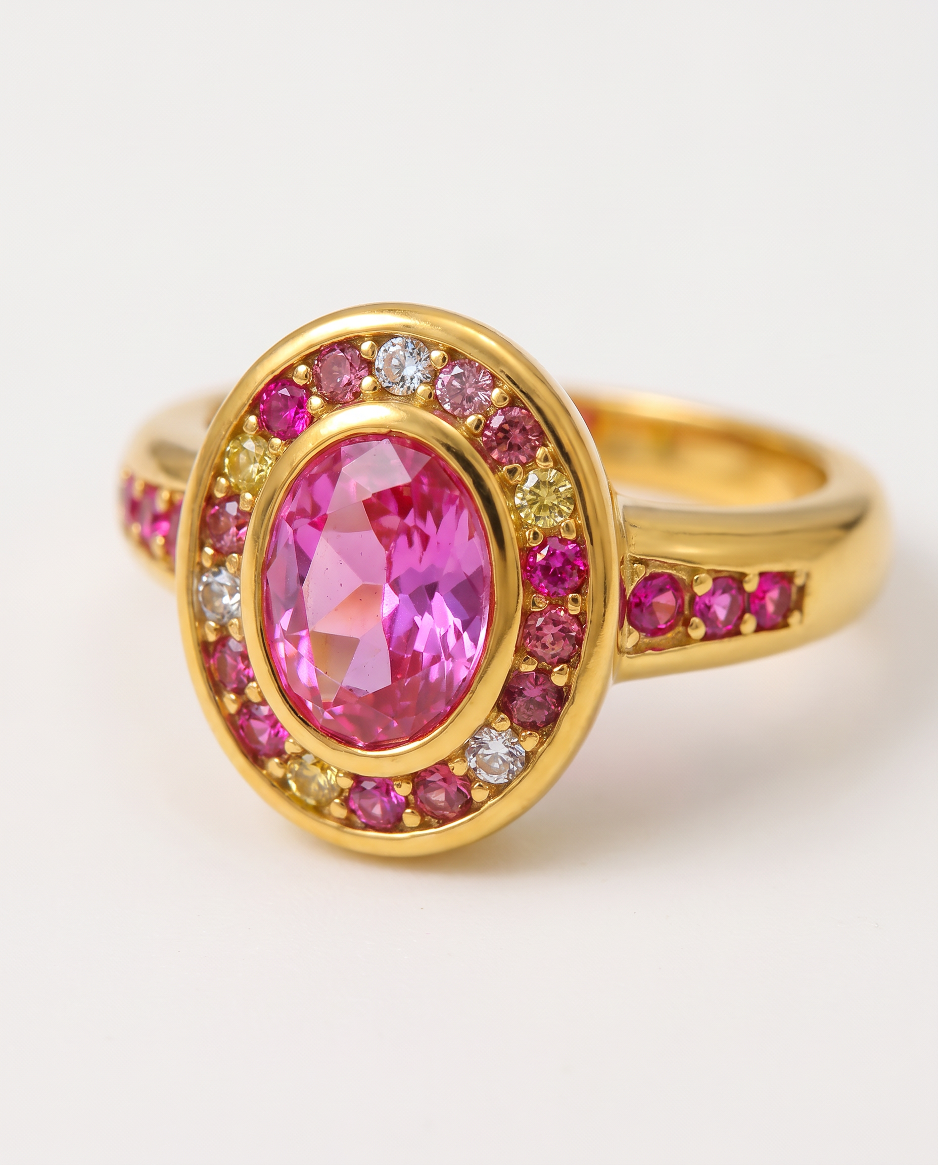 Colette gold halo ring macro detail